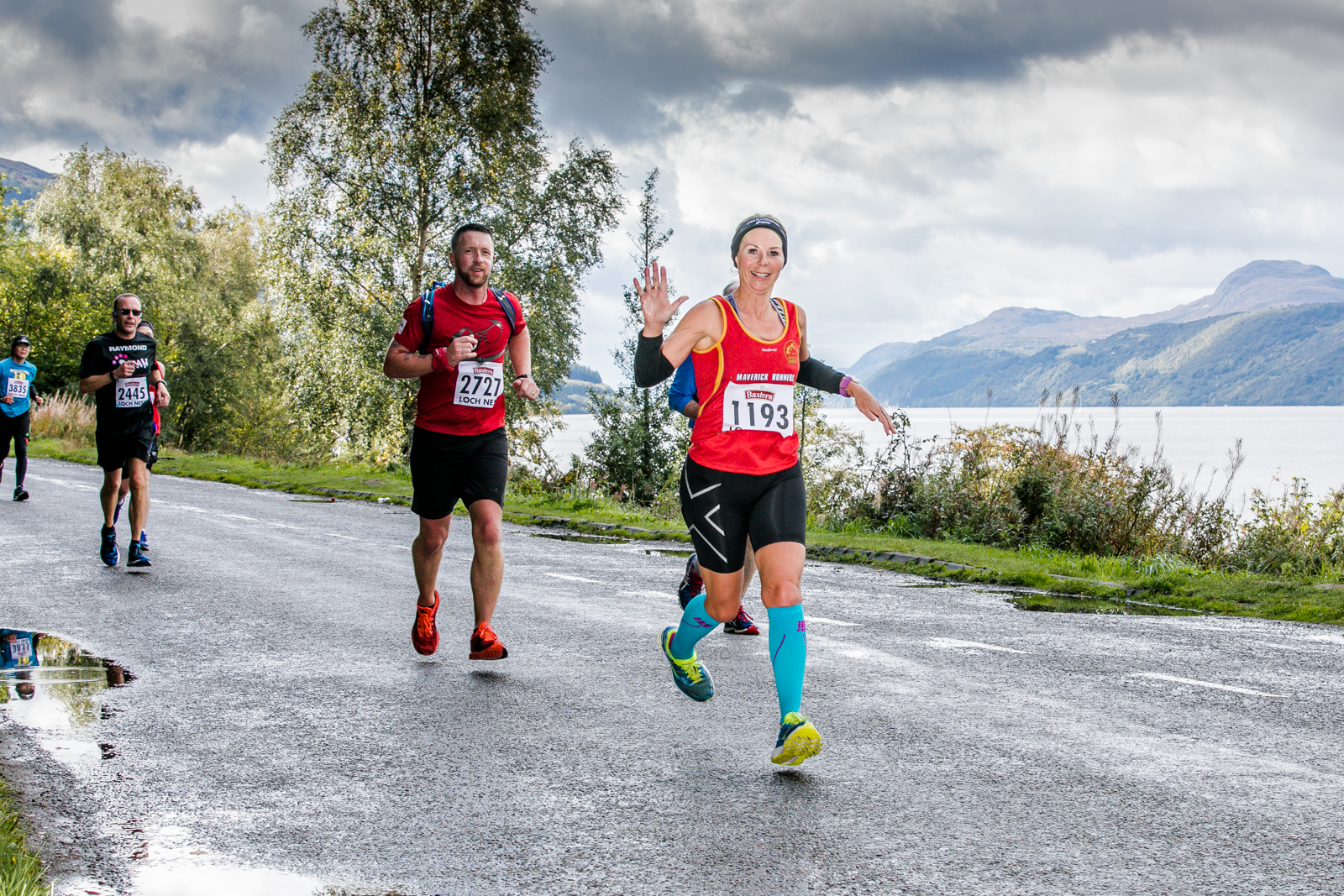 People running the Loch Ness Marathon