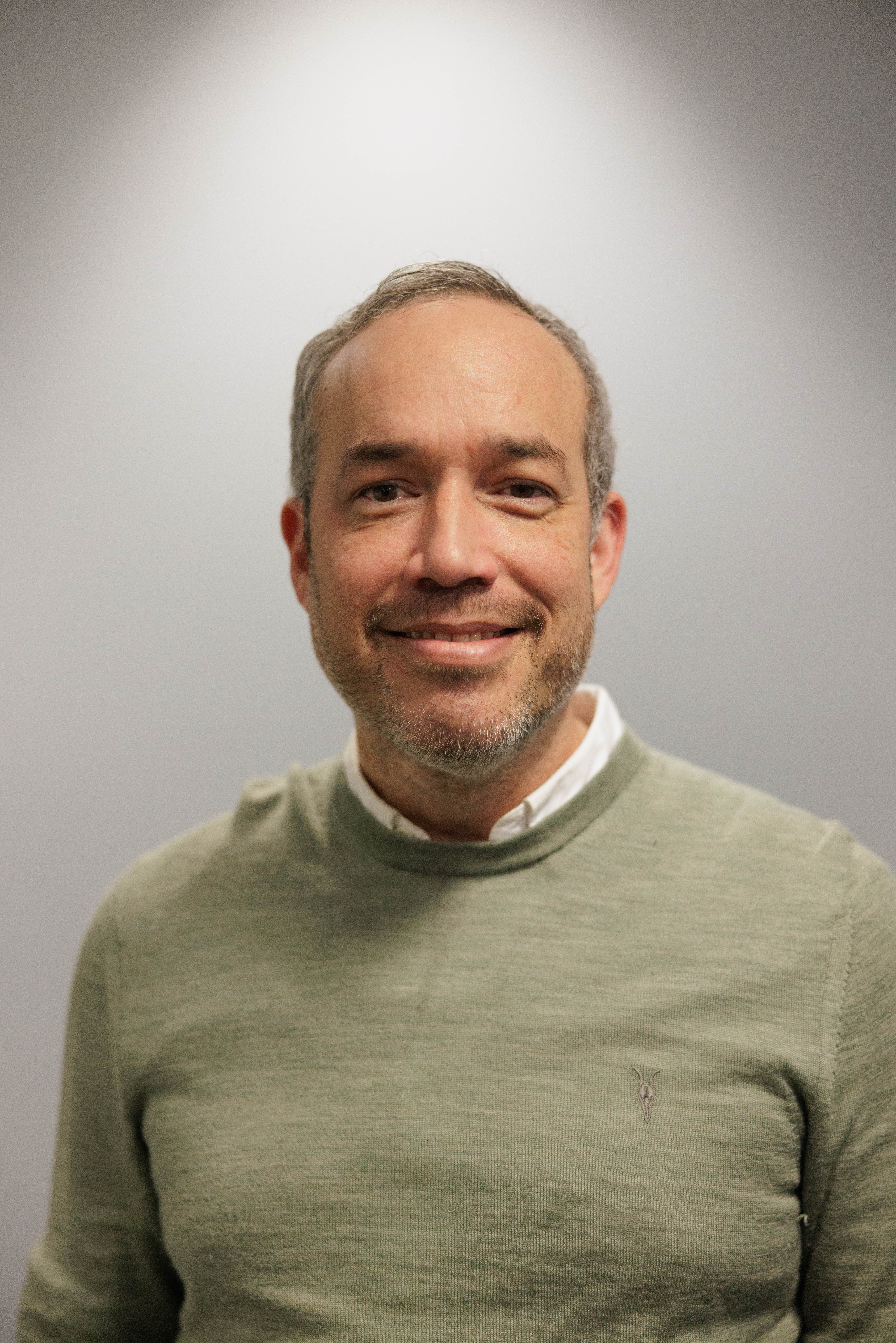 A headshot of Andy Trowers.